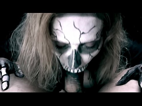 ❤️ Demon cailín sucking coileach lena béal dubh agus shlogtha cum. ️ Sluts ag porn % ga.desixxxtube.ru% ﹏